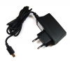 AC Adapter mit mini USB Stecker