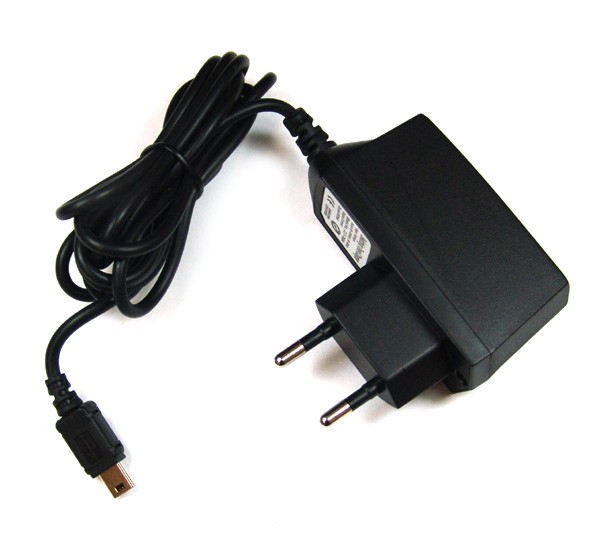 Adaptateur AC avec connecteur mini USB